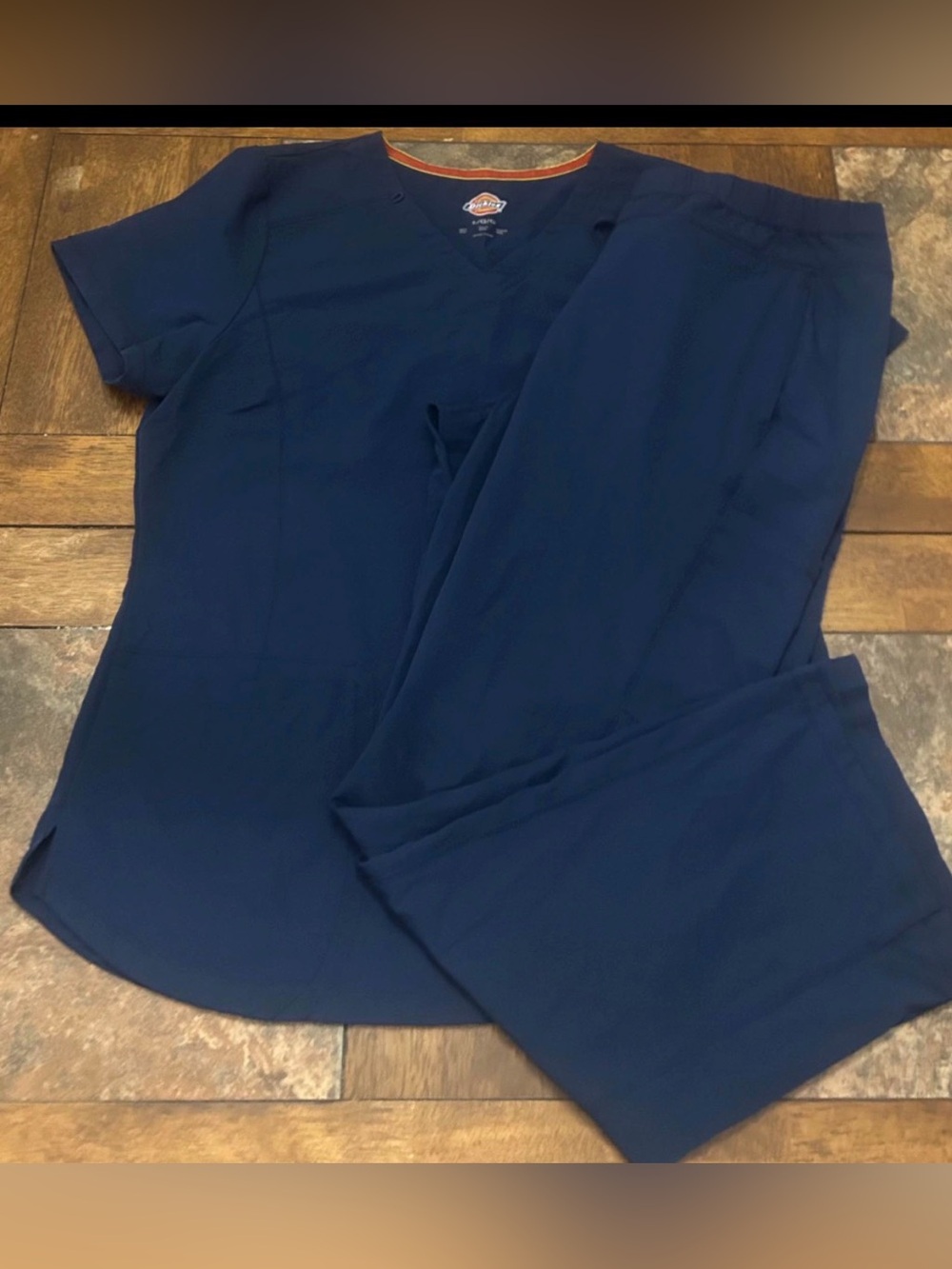 Woman's Navy Blue Dickies Scrub Shirt Pants Set SZ L